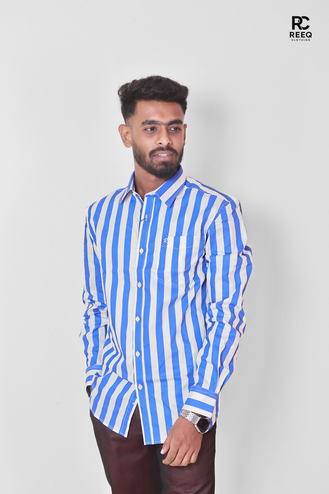 Blue and white stripe shirt.